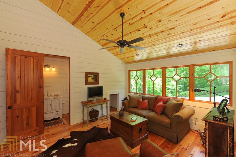 Lake Burton - Residential