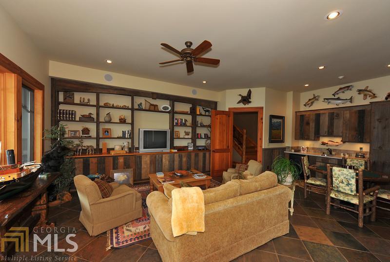 Lake Burton - Residential