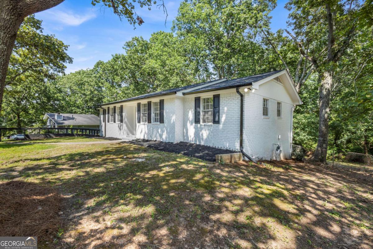 4890 Old Briar Trl