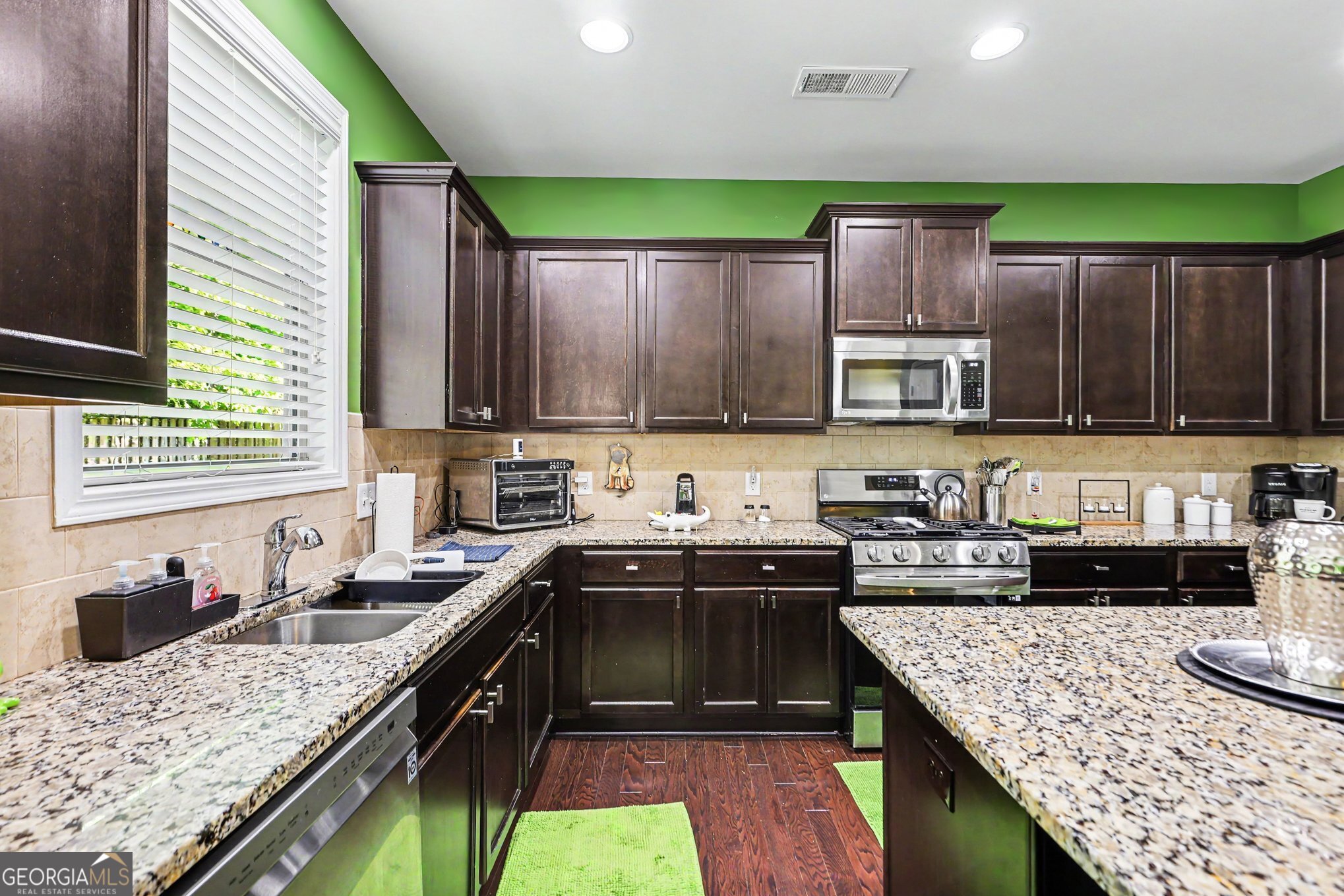 4110 Bunker DR SW