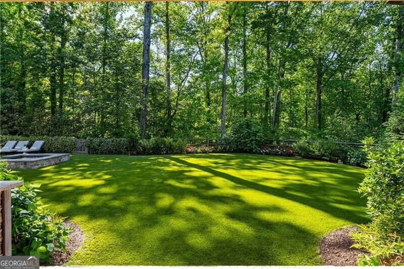 5360 Lake Forrest DR