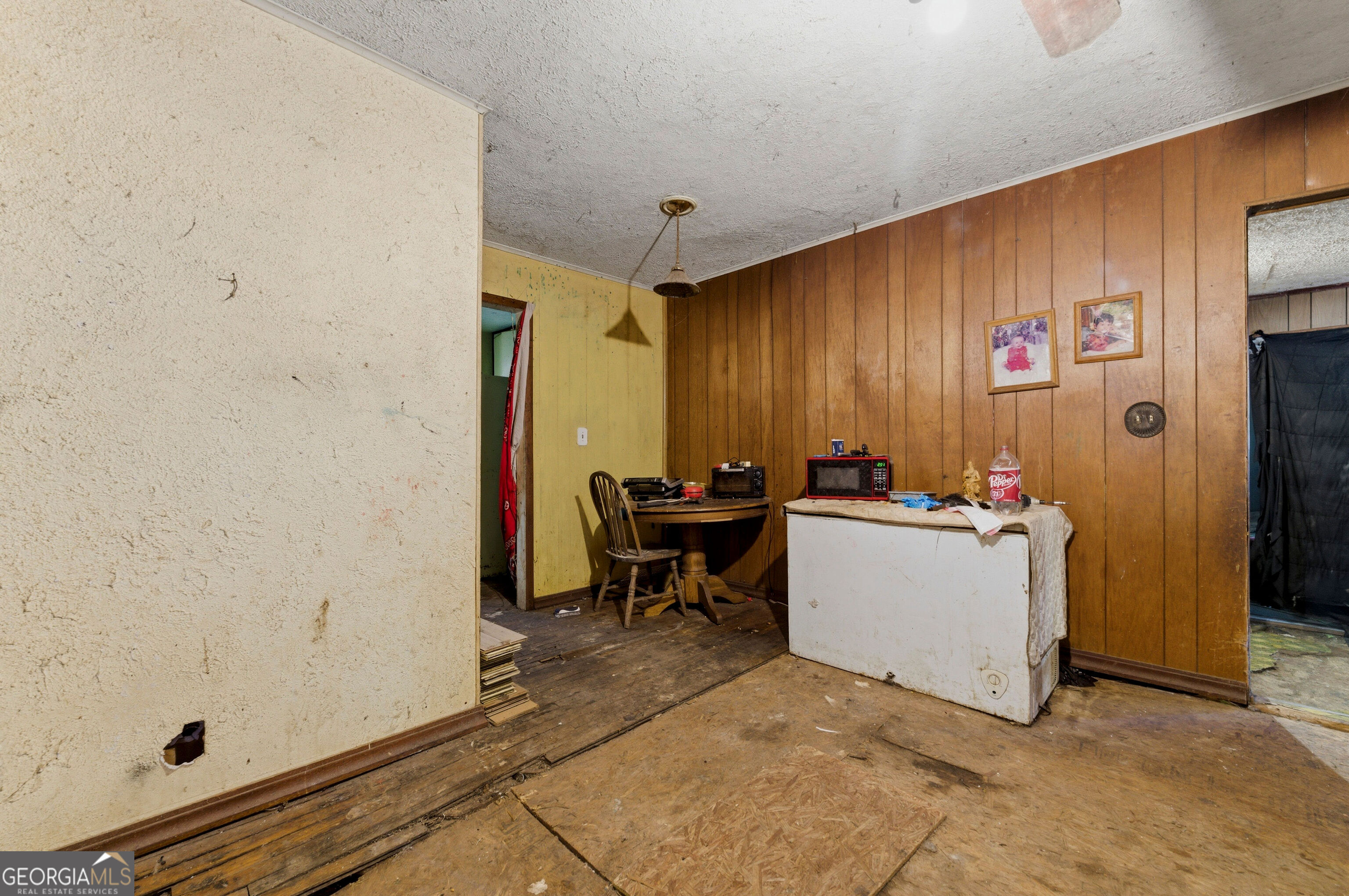4661 Puckett ST