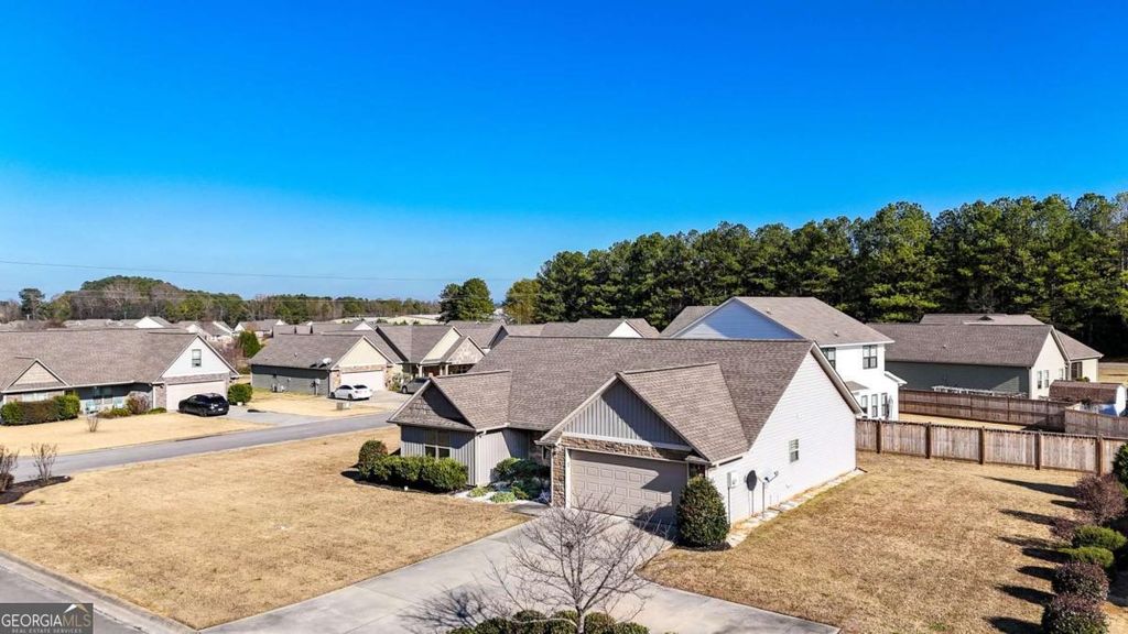 Photo of 111 Koufax Drive SW, Calhoun, GA 30701 (MLS # 10654065)