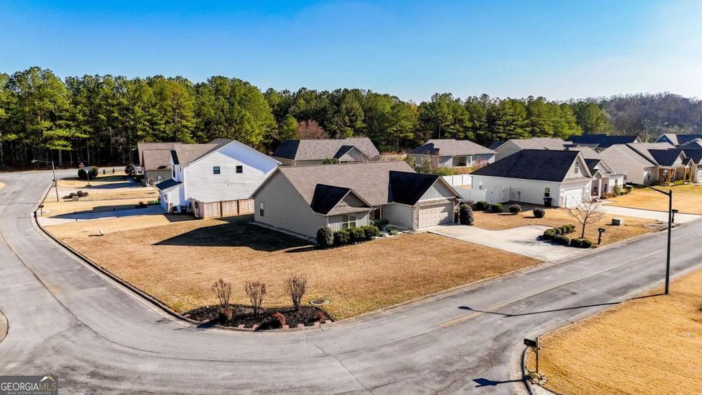 Photo of 111 Koufax Drive SW, Calhoun, GA 30701 (MLS # 10654065)