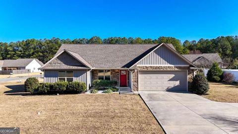 Photo of 111 Koufax Drive SW, Calhoun, GA 30701 (MLS # 10654065)