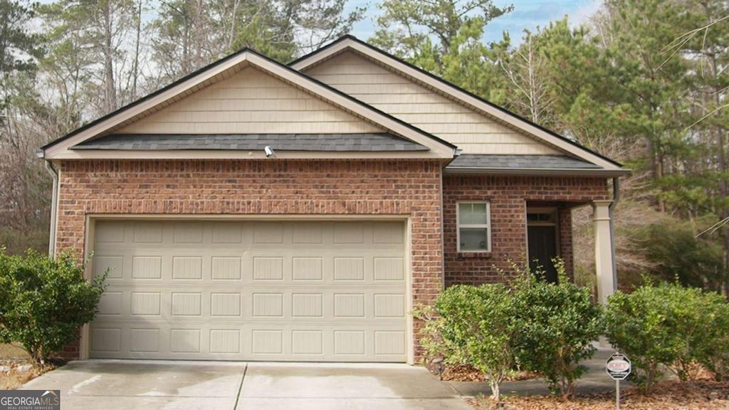 Photo of 813 Blue Hill Lane, Atlanta, GA 30349 (MLS # 10672343)