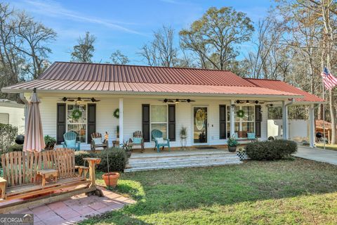 A home in Waycross