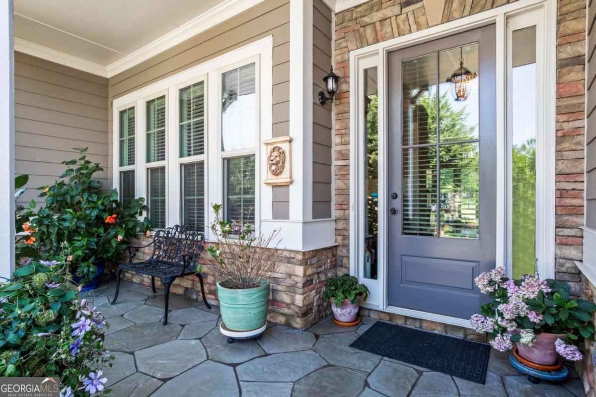 105 Laurel Canyon TRL