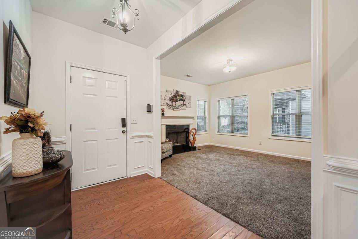 1240 Grayson Oaks DR