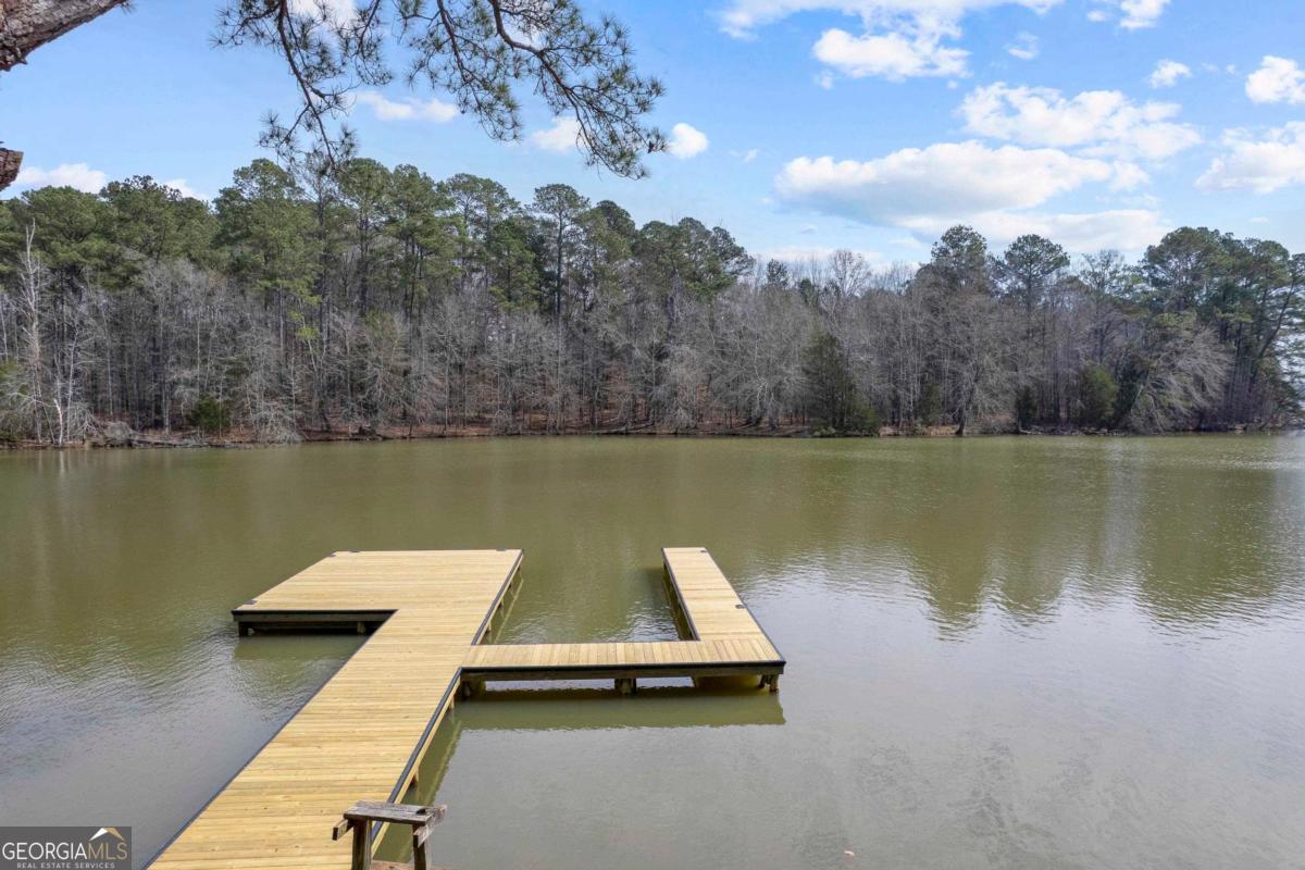 1071 Jacobs Creek RD