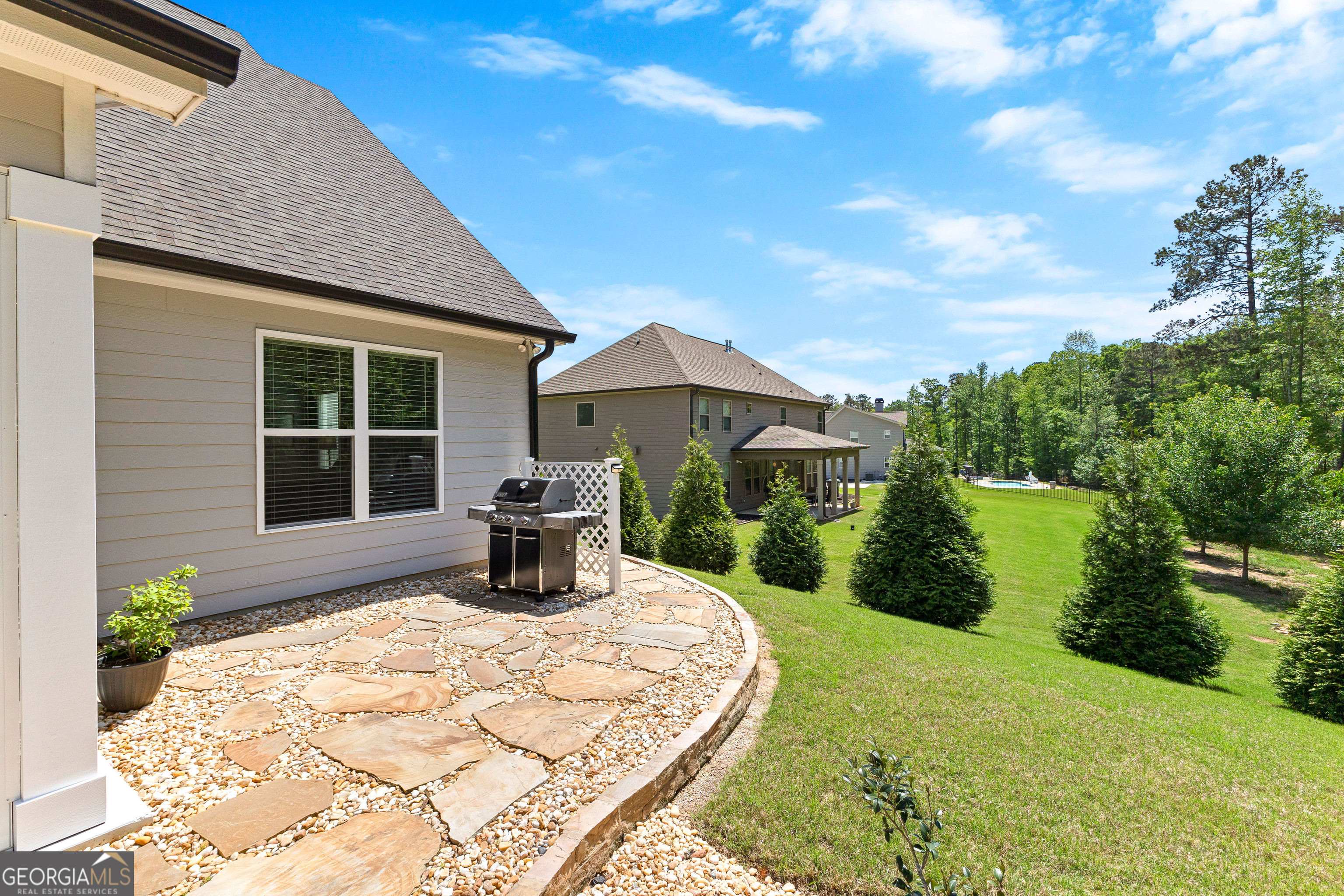 Fayetteville, Georgia 30215, United States, 4 Bedrooms Bedrooms, ,4 BathroomsBathrooms,Residential,Pending,114772