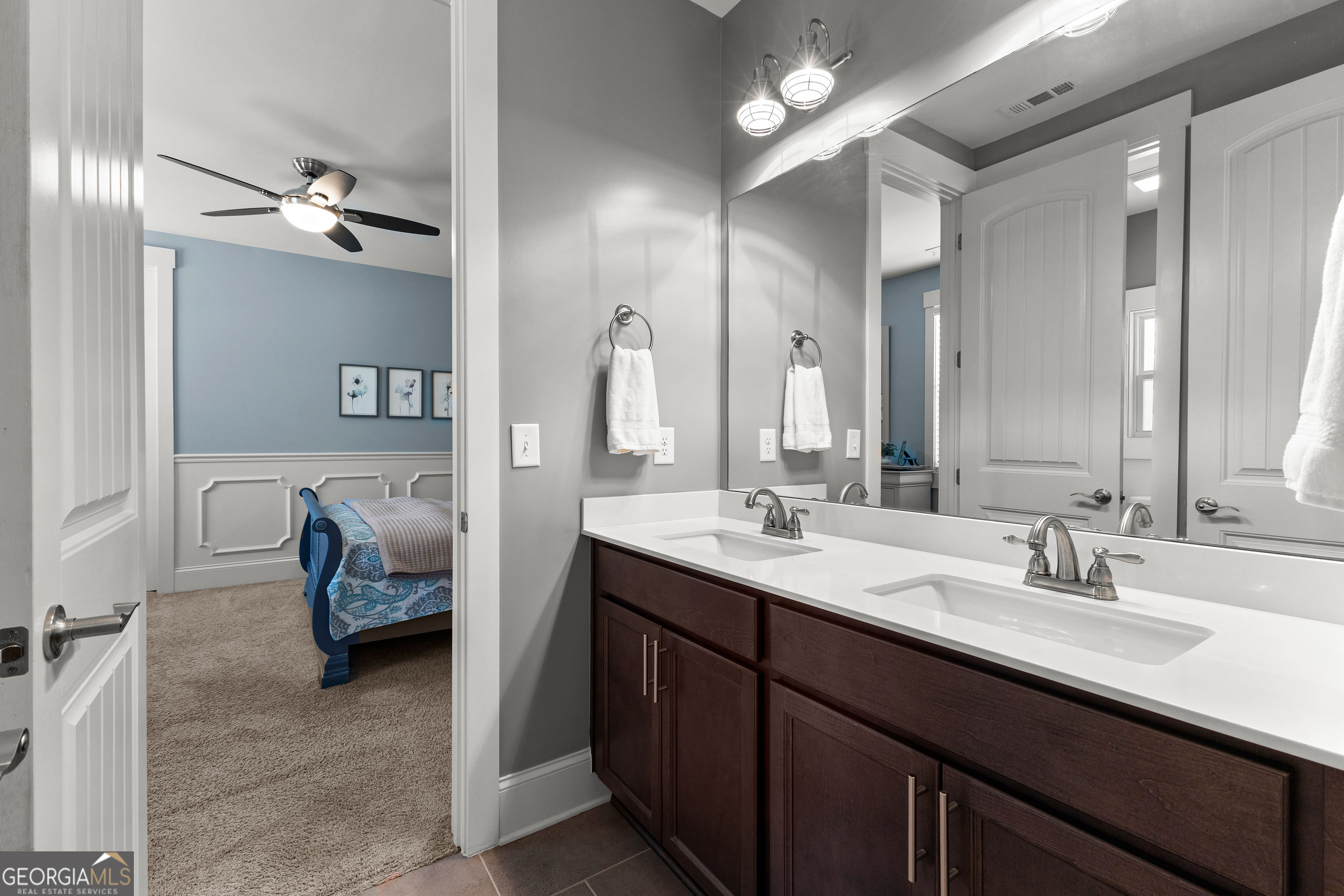 Fayetteville, Georgia 30215, United States, 4 Bedrooms Bedrooms, ,4 BathroomsBathrooms,Residential,Pending,114772