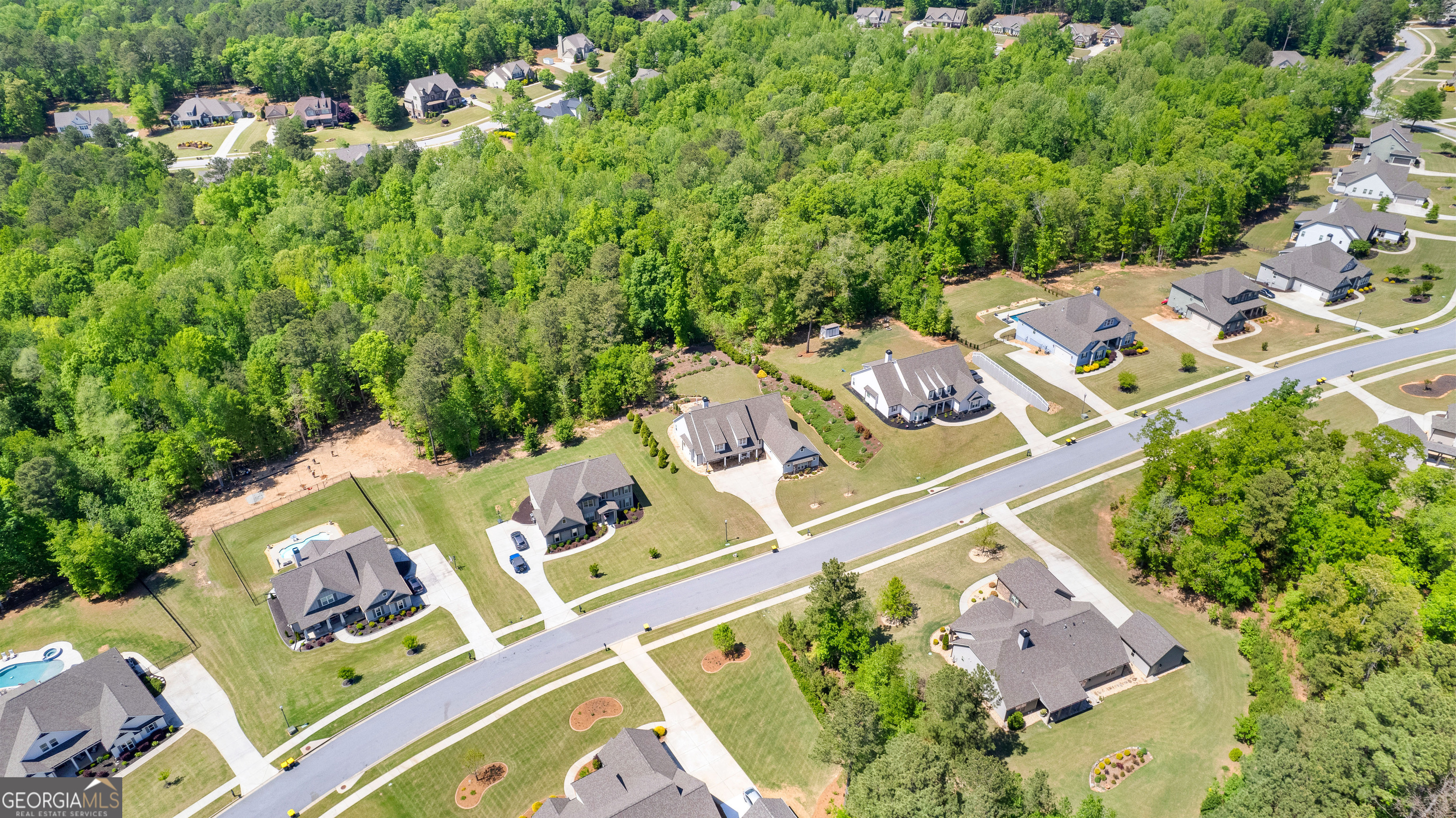 Fayetteville, Georgia 30215, United States, 4 Bedrooms Bedrooms, ,4 BathroomsBathrooms,Residential,Pending,114772