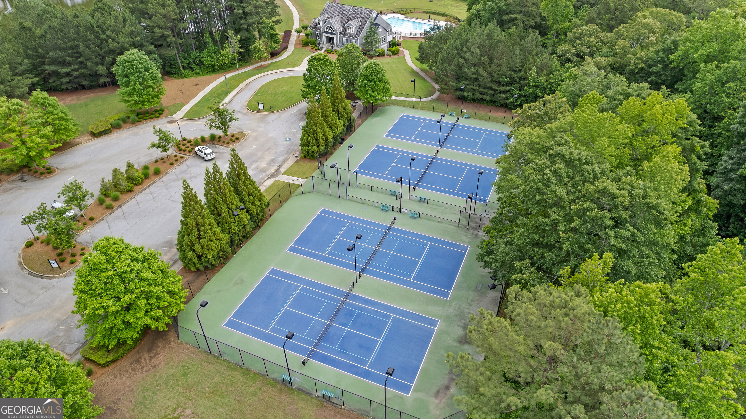 Fayetteville, Georgia 30215, United States, 4 Bedrooms Bedrooms, ,4 BathroomsBathrooms,Residential,Pending,114772