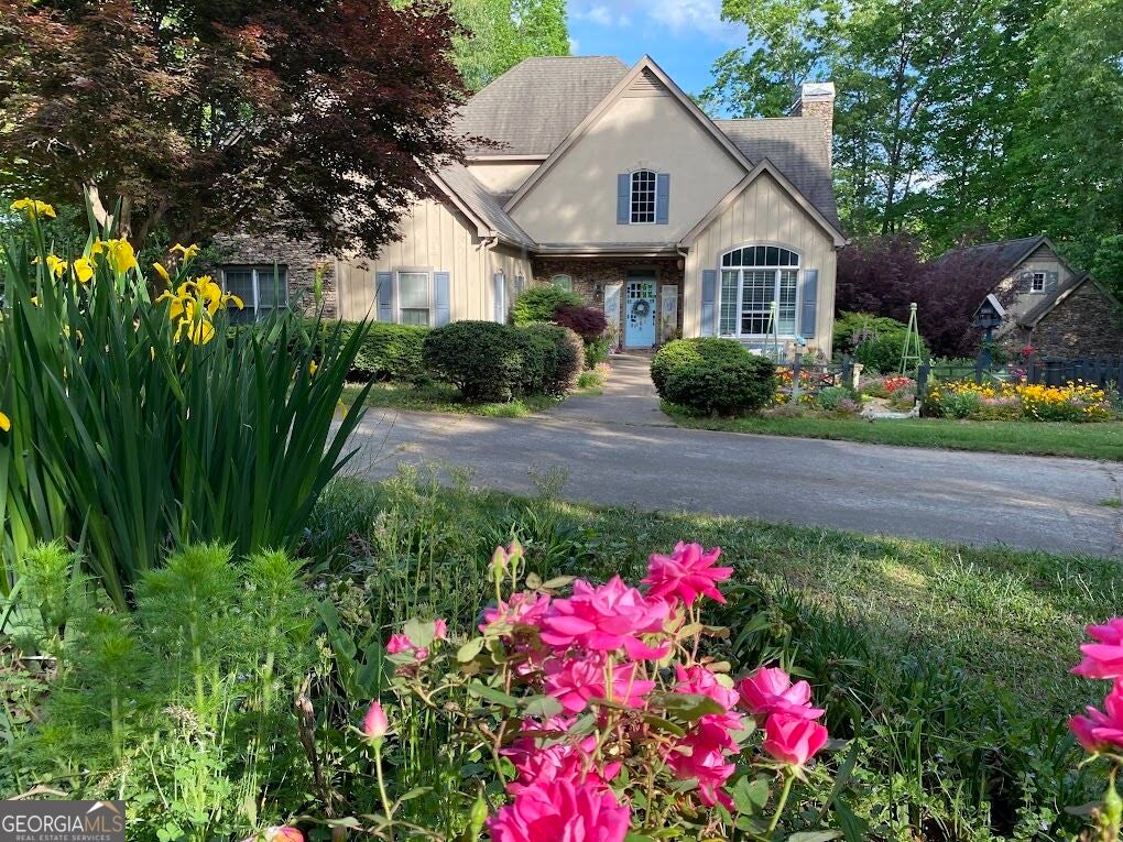 308 Laurel Lakes DR