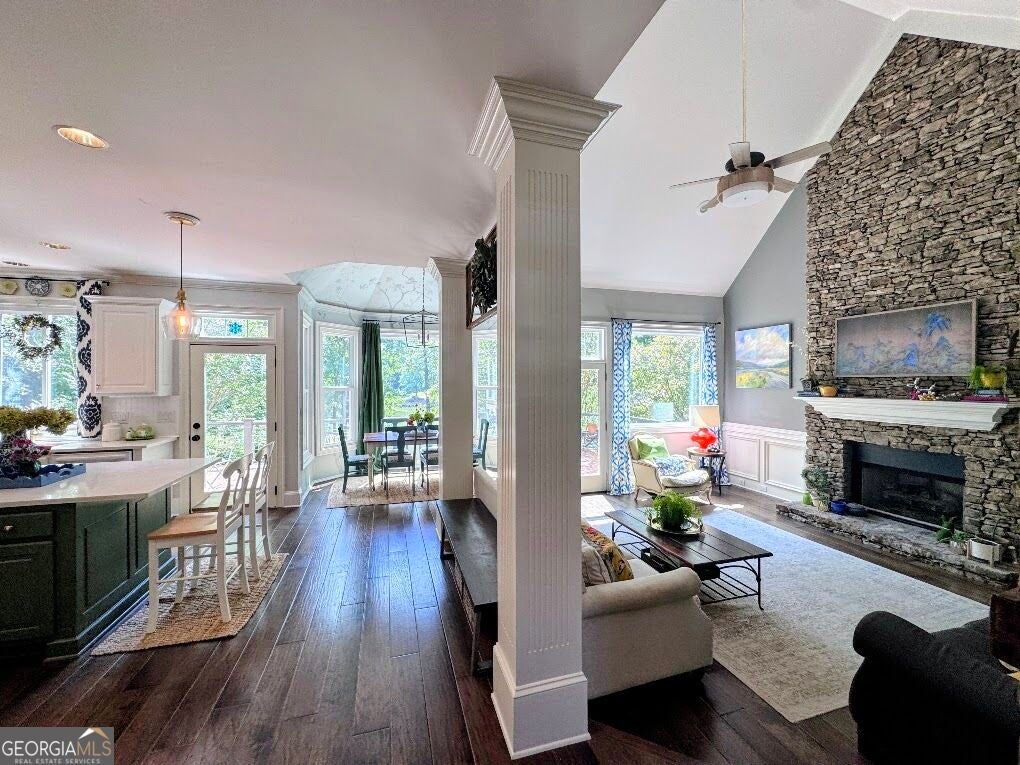 308 Laurel Lakes DR
