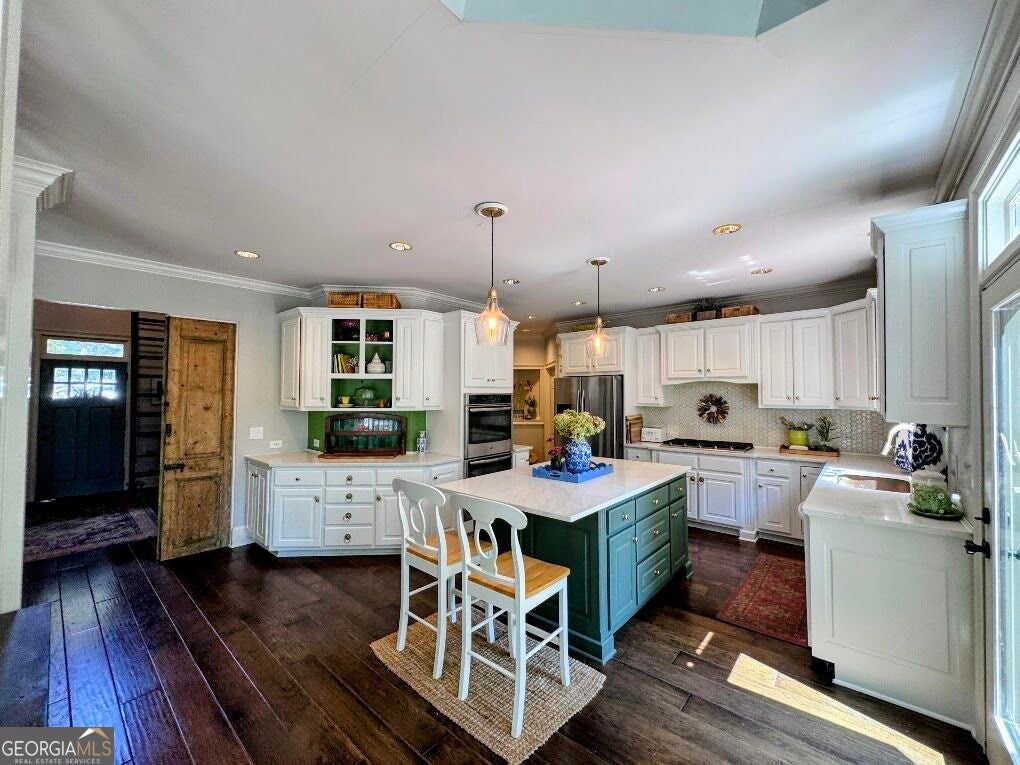 308 Laurel Lakes DR