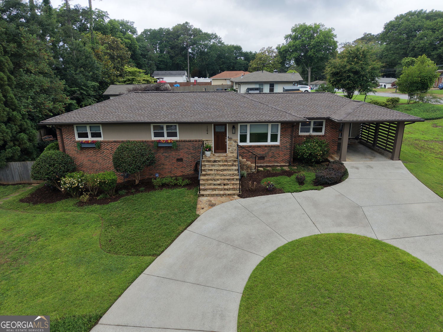 1294 Cliffwood DR