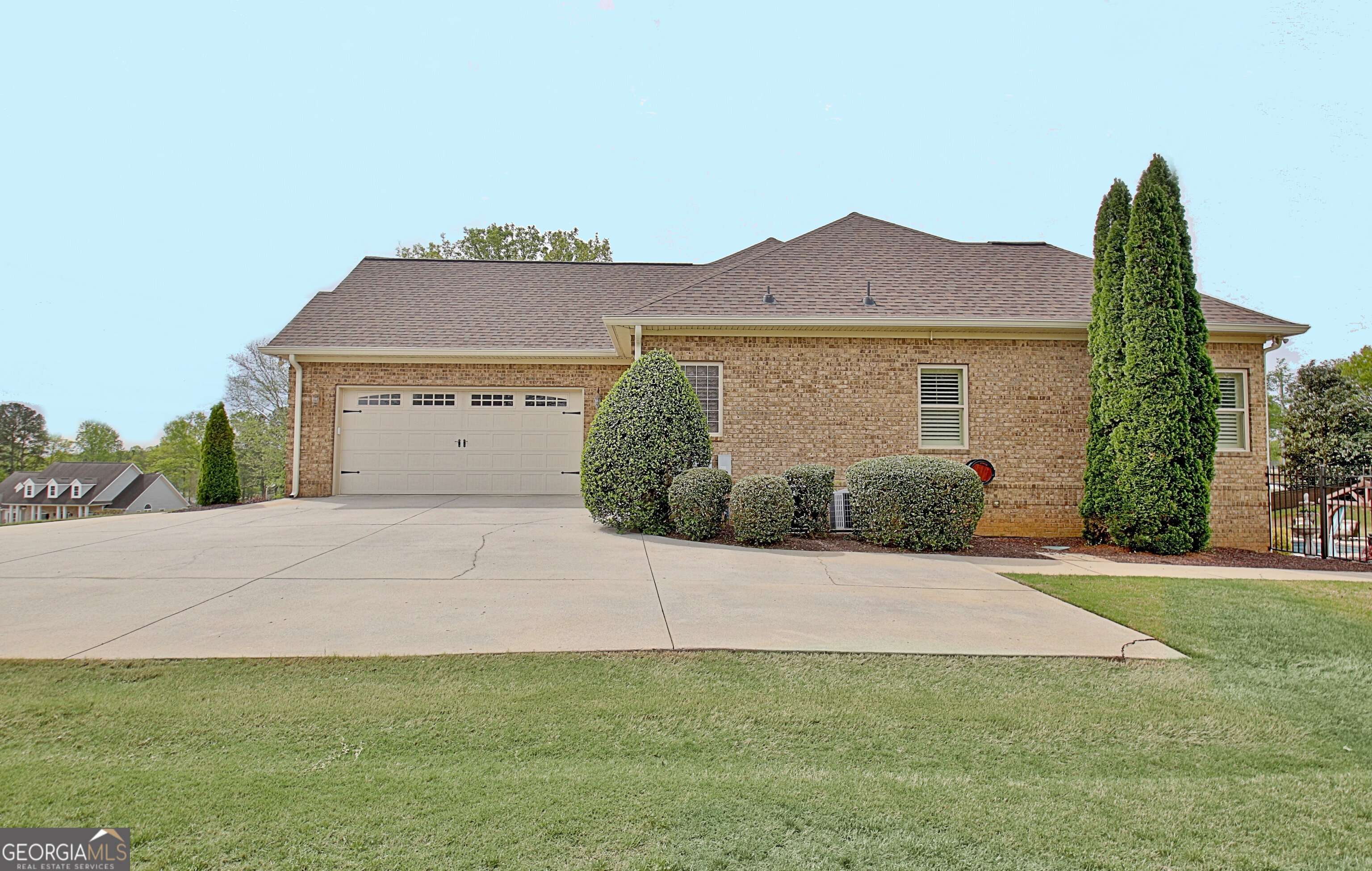 100 Wickham DR