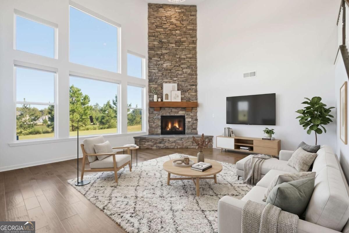 31 Candlewood LN