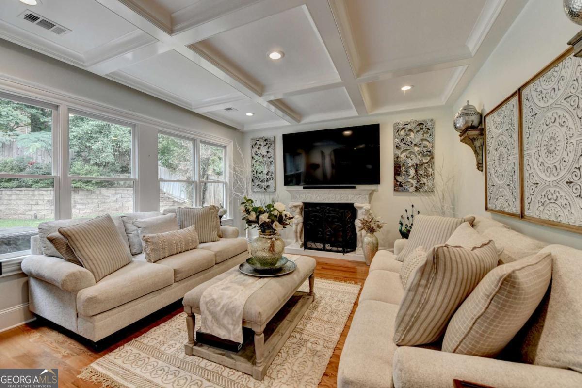 3085 Saint Andrews DR