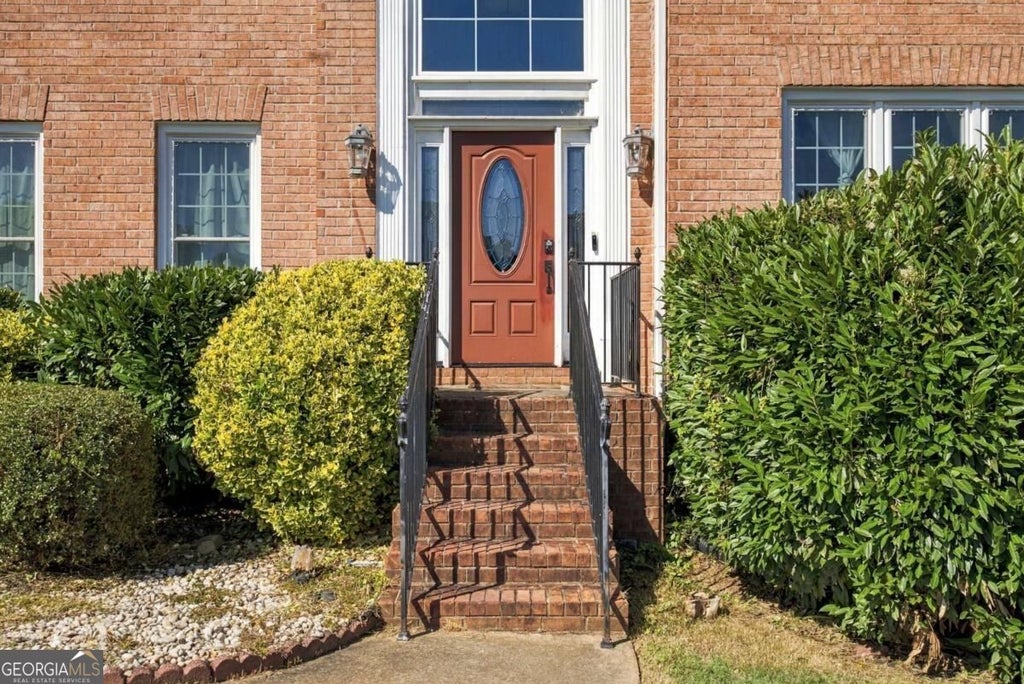 Photo of 5503 Mountain View Pass, Stone Mountain, GA 30087 (MLS # 10872705)