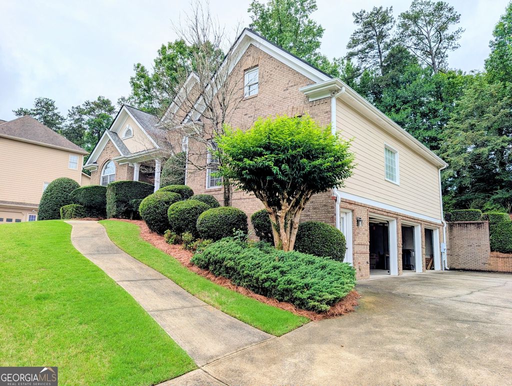 Photo of 3483 Pinemont Drive, Douglasville, GA 30135 (MLS # 10772041)