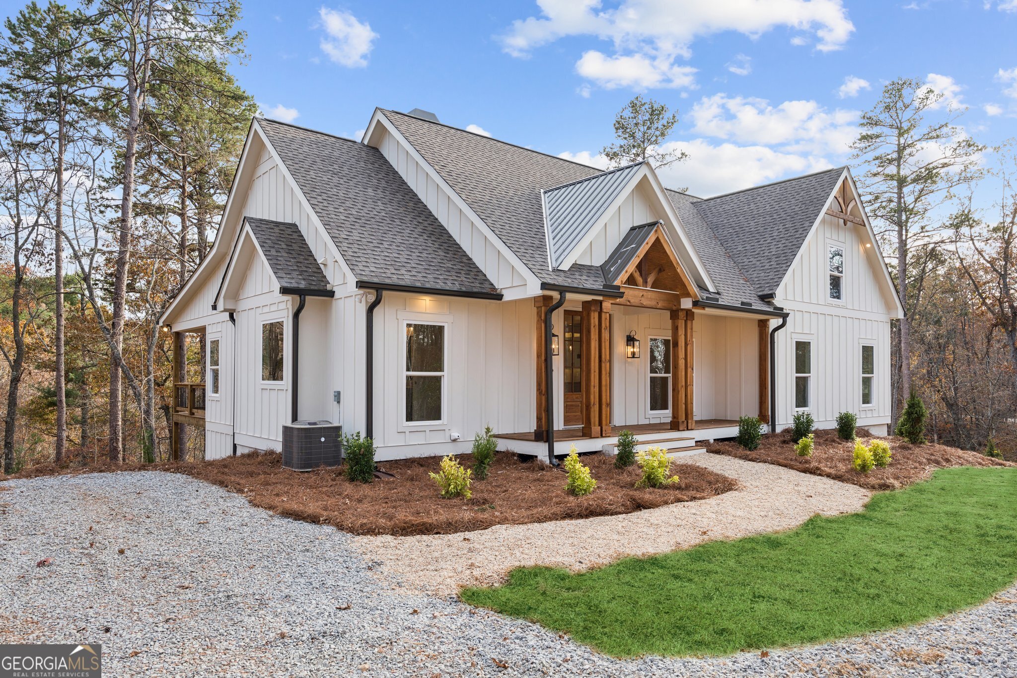 745 Captain Mcdonald RD