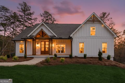 745 Captain Mcdonald RD Dahlonega GA 30533