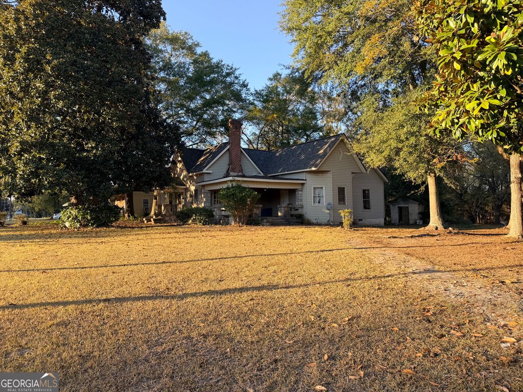 Photo of 7526 Conyers Street, Lithonia, GA 30058 (MLS # 10686085)