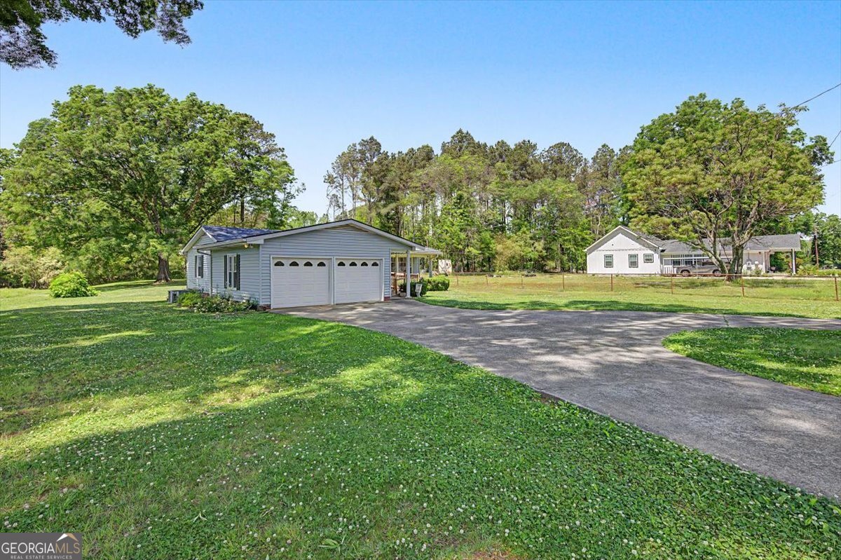 71 N Avery RD NW