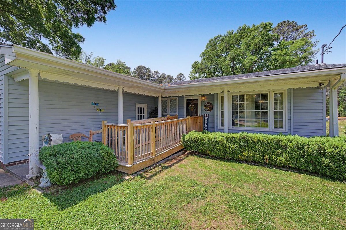 71 N Avery RD NW