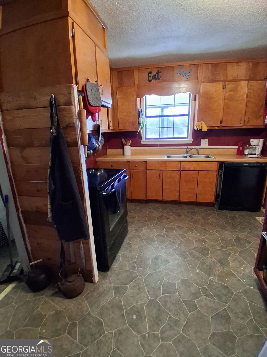 Photo of 161 MEADOWBROOKE Lane, Summerville, GA 30747 (MLS # 10691726)