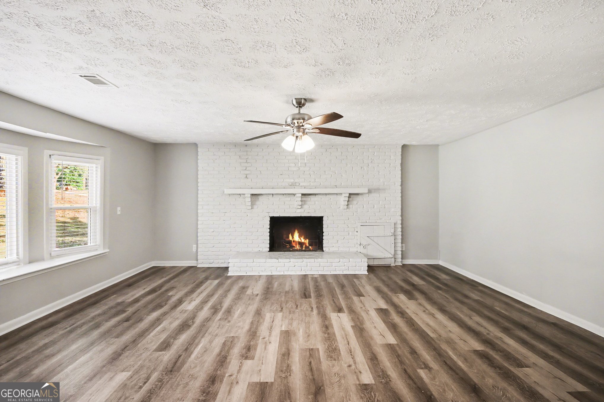 2280 Chestnut Log LOOP