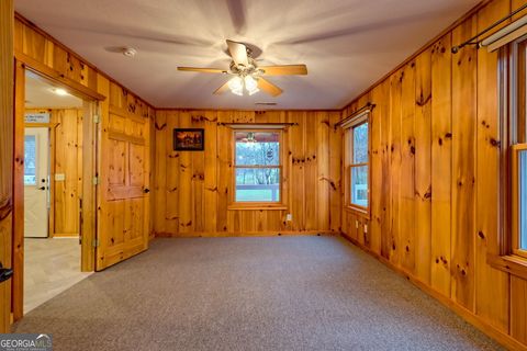 A home in Hiawassee