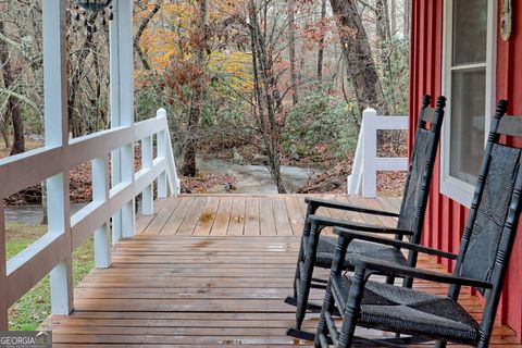 A home in Hiawassee