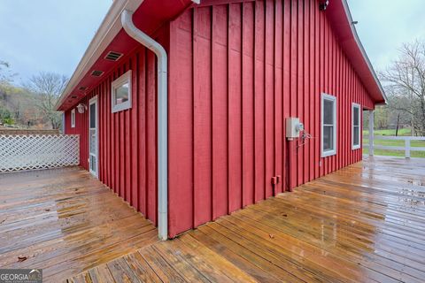 A home in Hiawassee