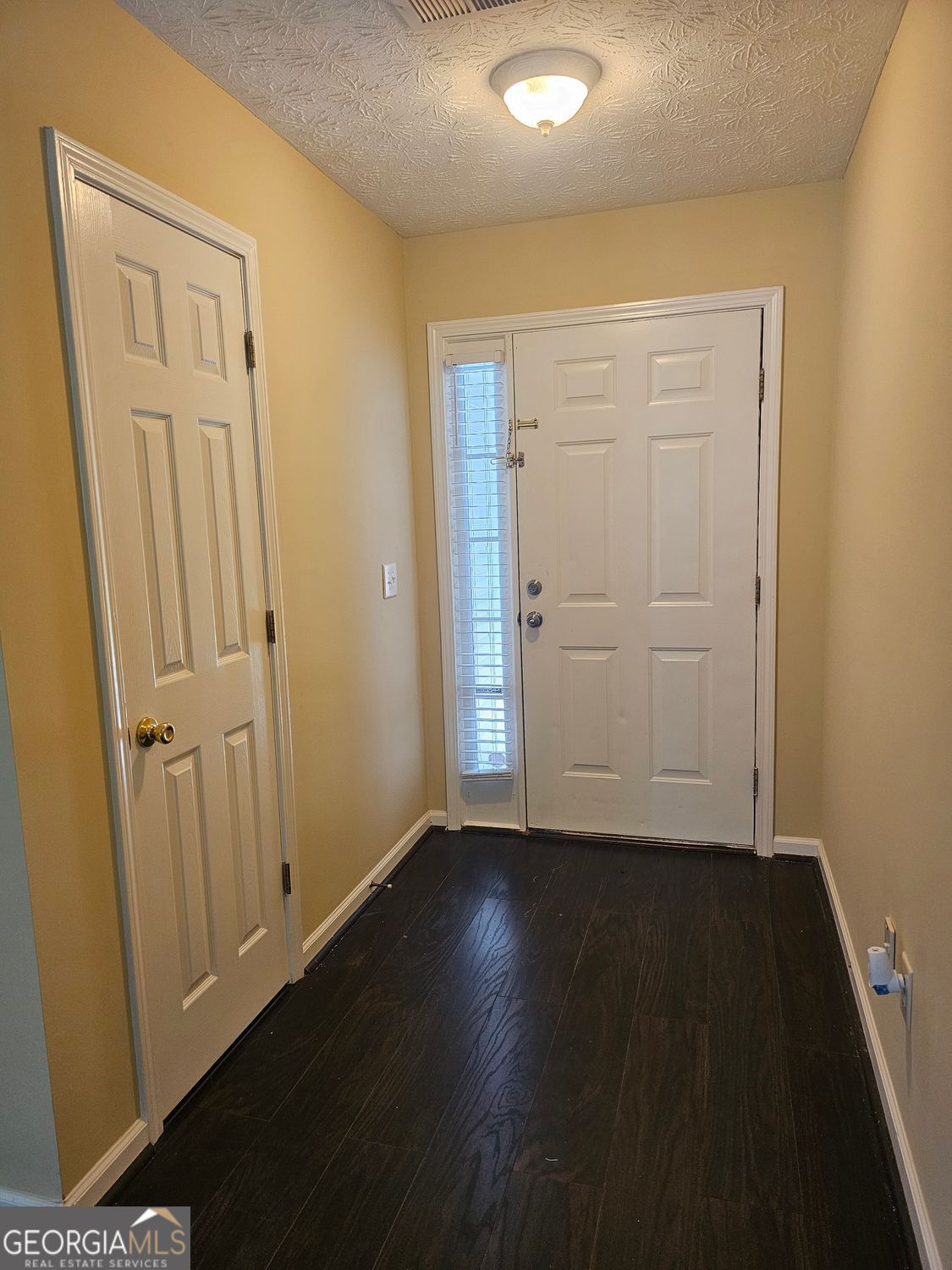 60 Hillside Drive DR