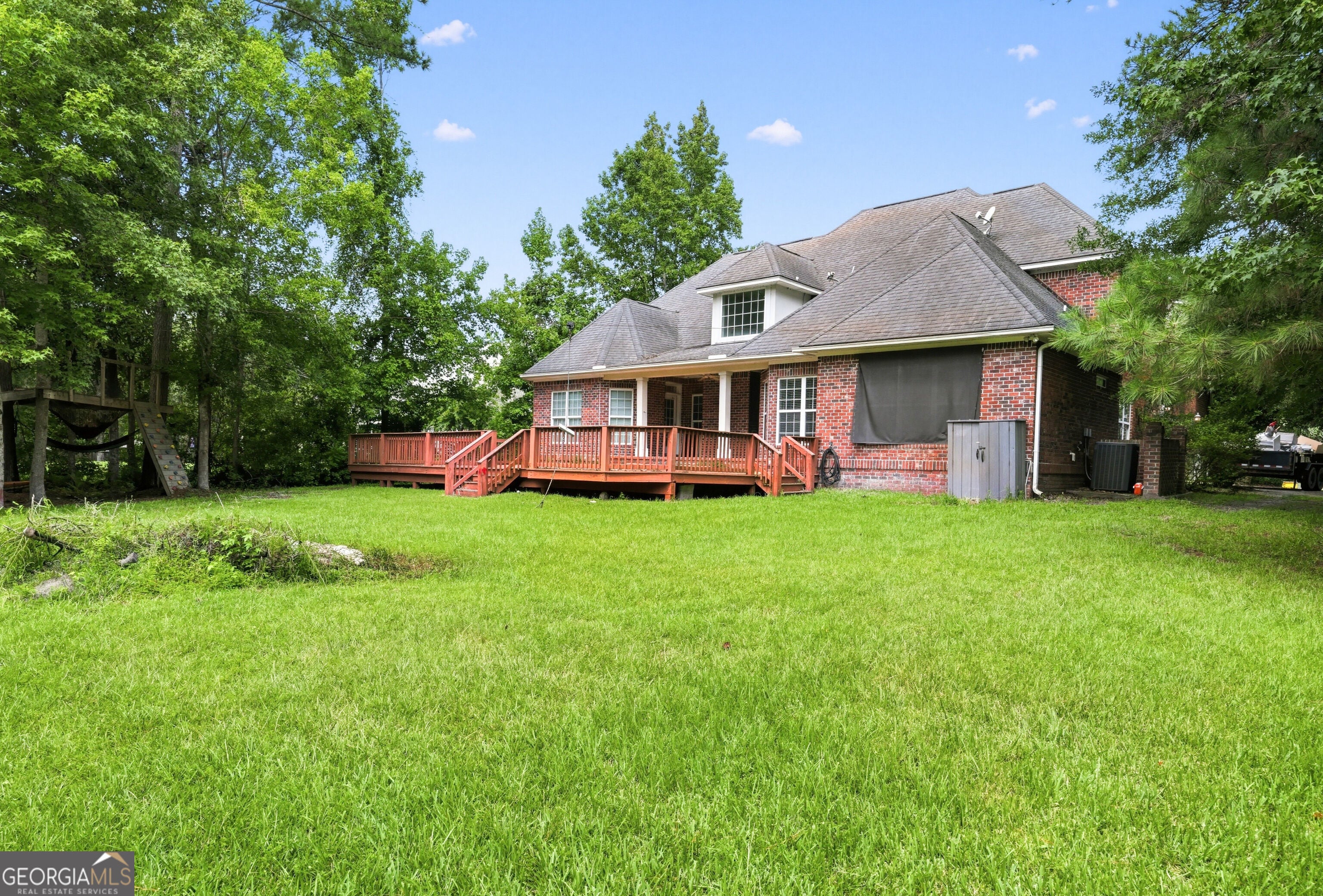 436 Channing DR