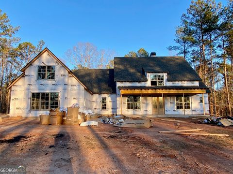 A home in Newnan