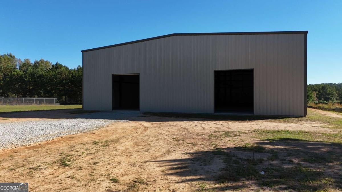 200 Golf Course RD