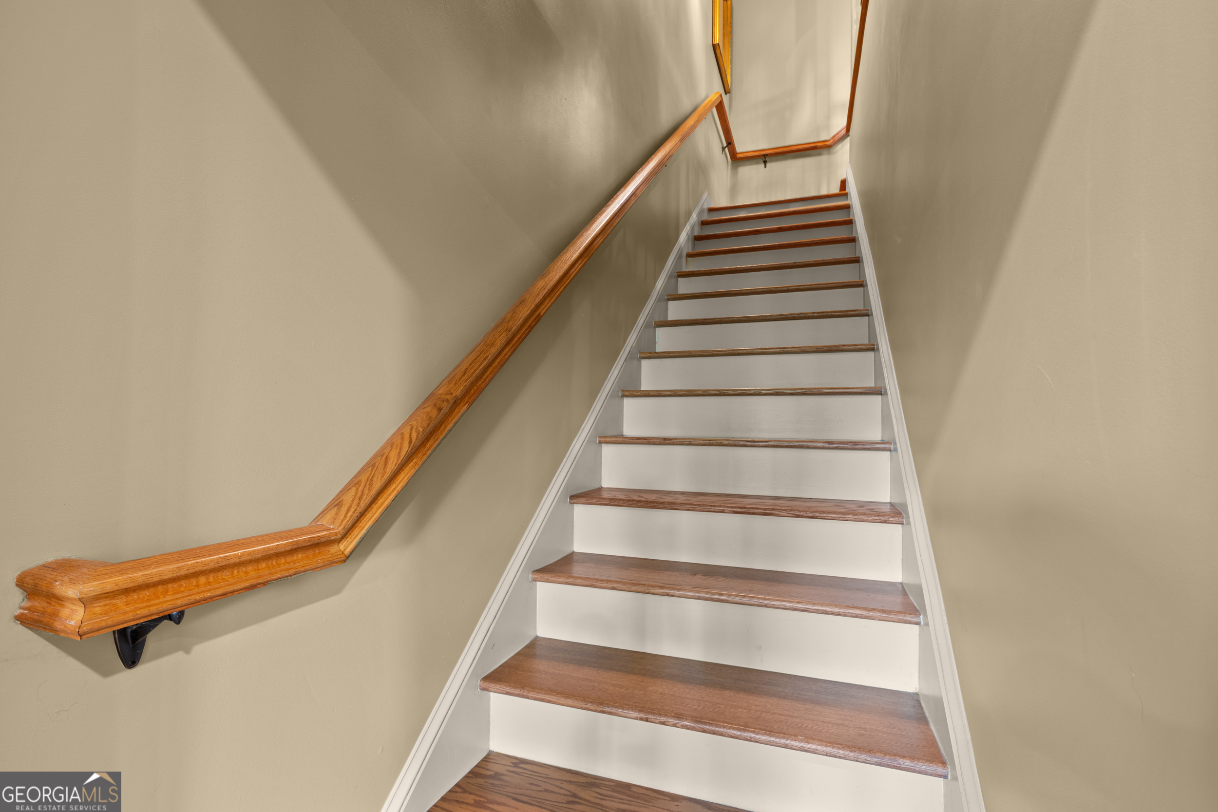 Clayton, Georgia 30525, United States, 5 Bedrooms Bedrooms, ,6 BathroomsBathrooms,Residential,Active,205268