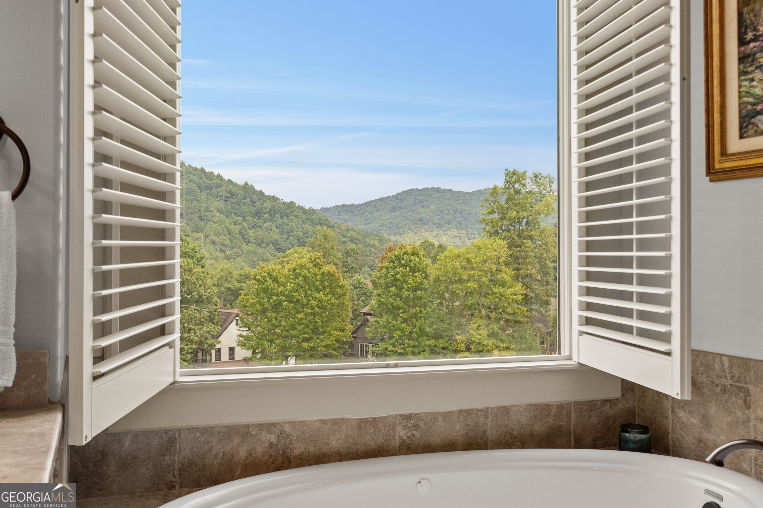 Clayton, Georgia 30525, United States, 5 Bedrooms Bedrooms, ,6 BathroomsBathrooms,Residential,Active,205268