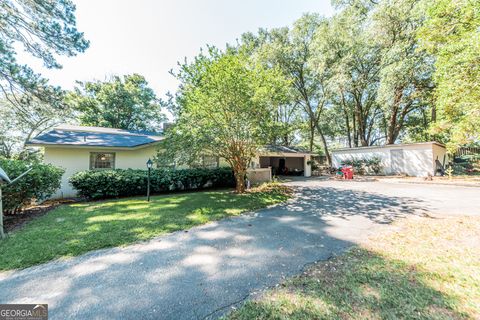 A home in Eastman