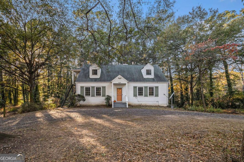 Photo of 814 S Jolly Avenue, Clarkston, GA 30021 (MLS # 10700414)