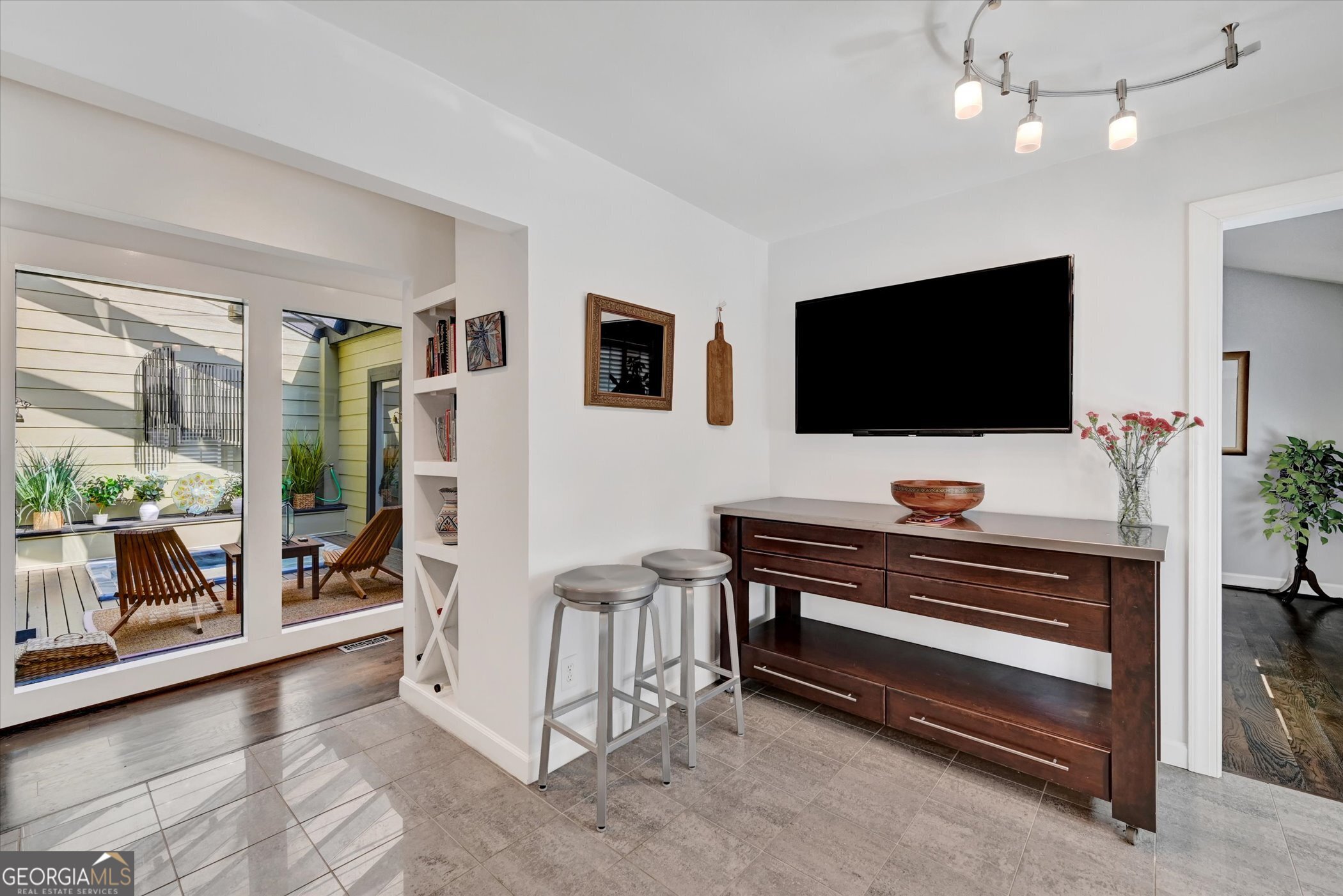 River Place - Residential