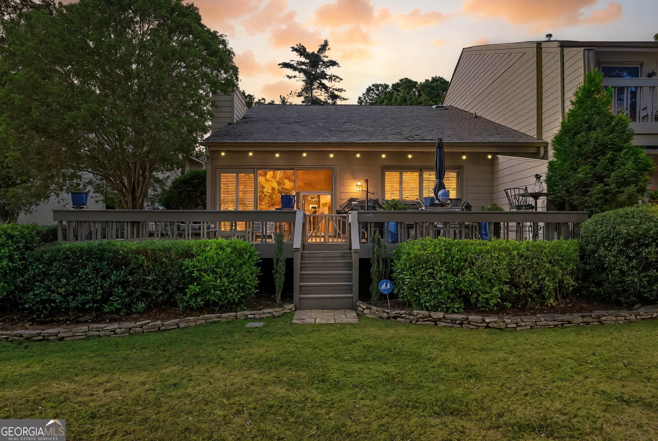 River Place - Residential