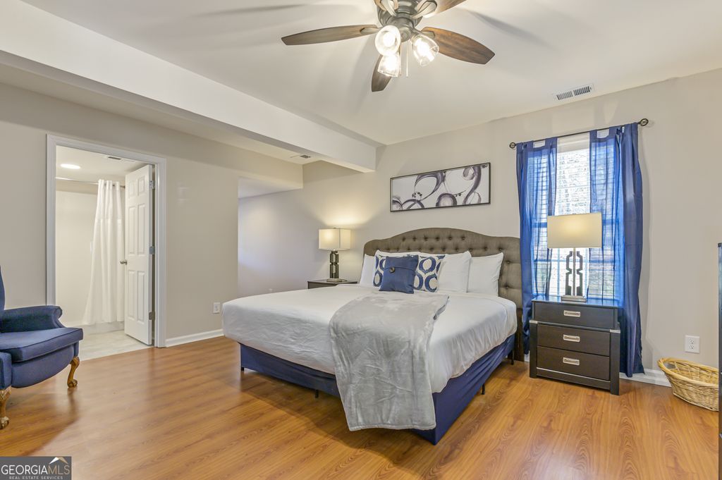 Photo of 27 W Ridge Drive SE, Cartersville, GA 30121 (MLS # 10586811)