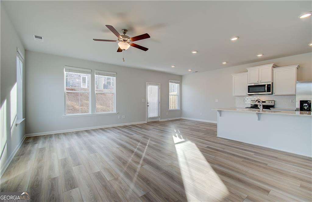 228 Sanctuary DR
