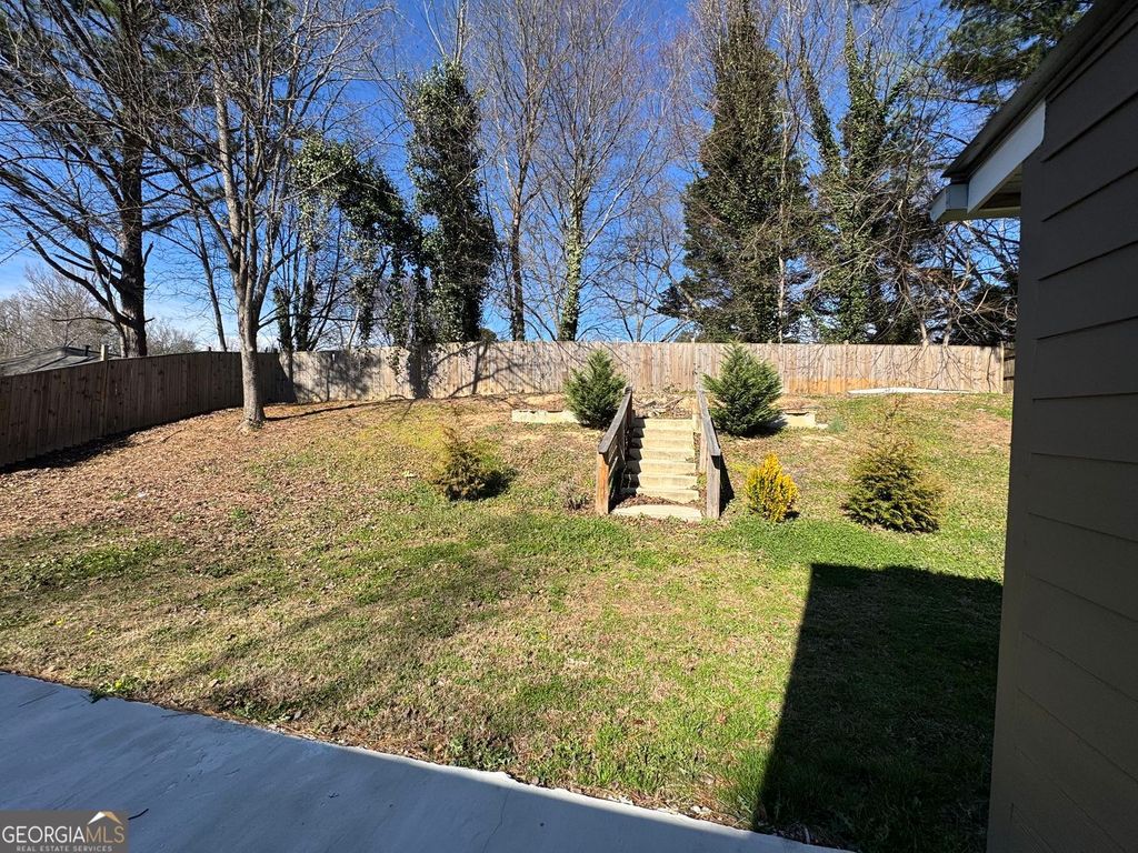 Photo of 622 Marble Arch Avenue, Lawrenceville, GA 30046 (MLS # 10735827)